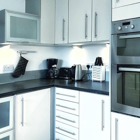 New Luxurious And Business Apt Leilighet Swansea Eksteriør bilde