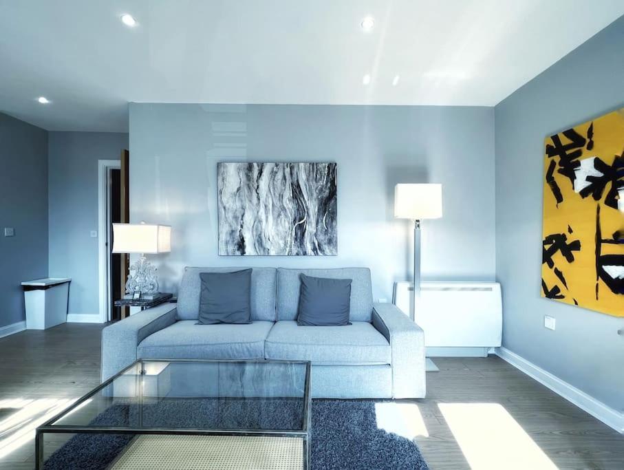New Luxurious And Business Apt Leilighet Swansea Eksteriør bilde