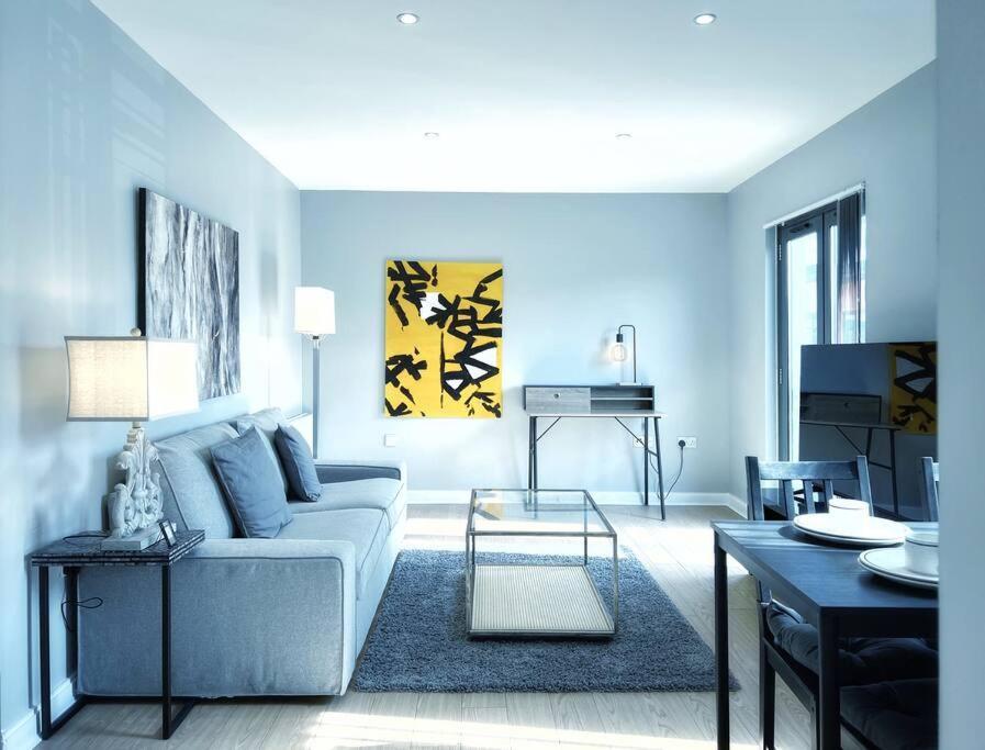 New Luxurious And Business Apt Leilighet Swansea Eksteriør bilde