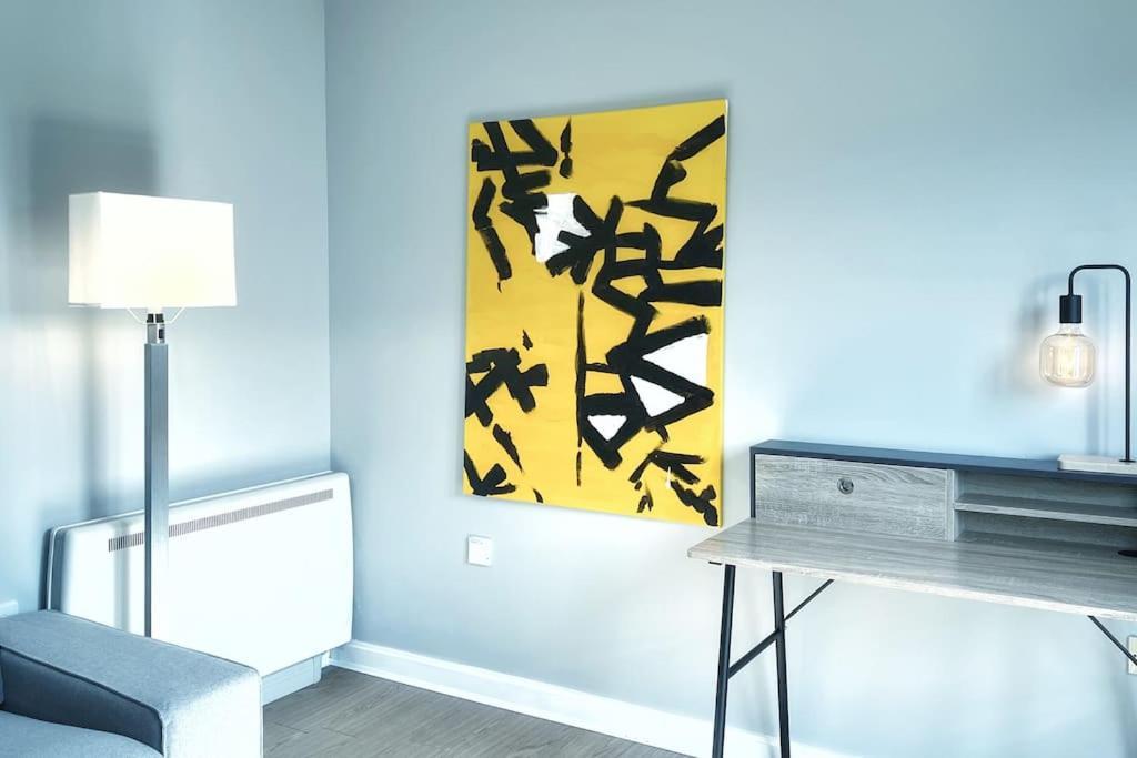 New Luxurious And Business Apt Leilighet Swansea Eksteriør bilde