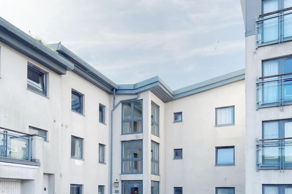 New Luxurious And Business Apt Leilighet Swansea Eksteriør bilde